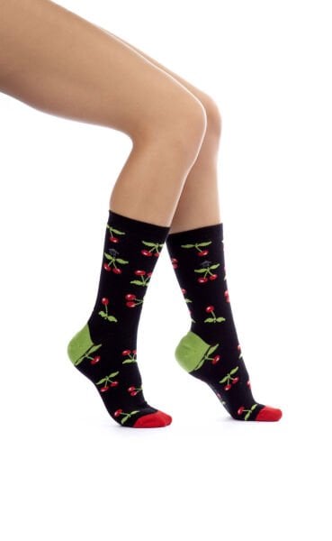 Kiraz Desenli Çorap