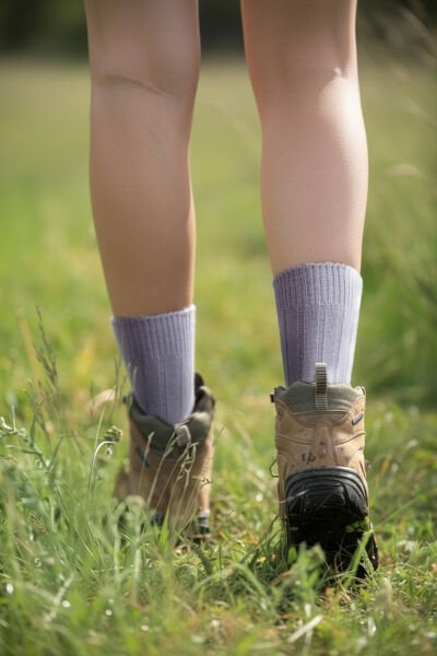 Yünlü Derbili Kadın Bot Çorabı